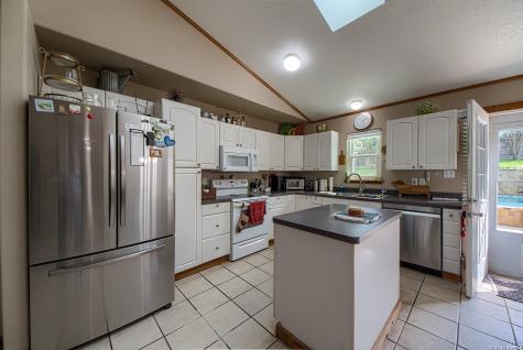 116 River Forest Castroville TX 78009