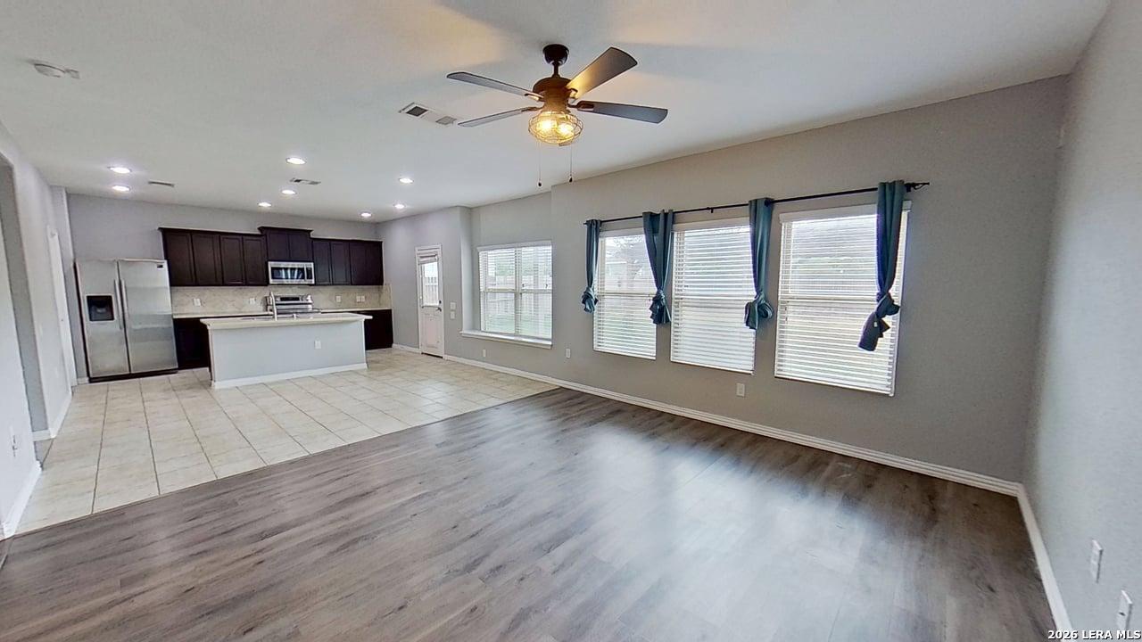 7110 Magnolia Bluff San Antonio TX 78218