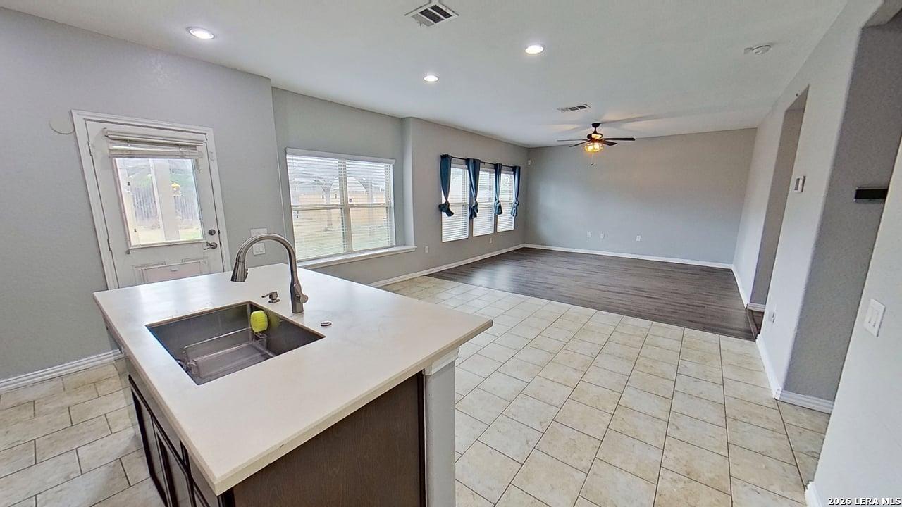 7110 Magnolia Bluff San Antonio TX 78218