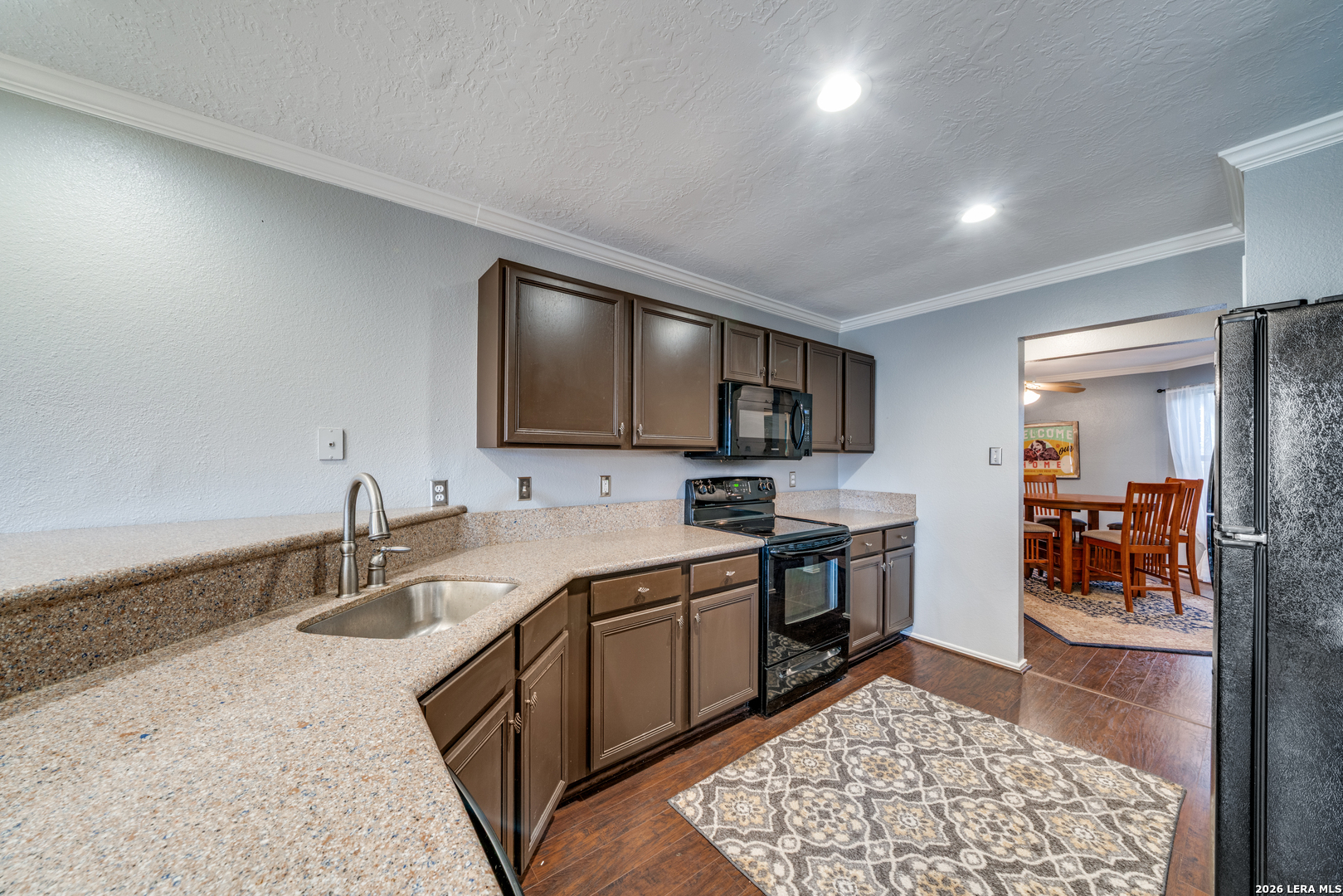 13127 Almond Bend Universal City TX 78148