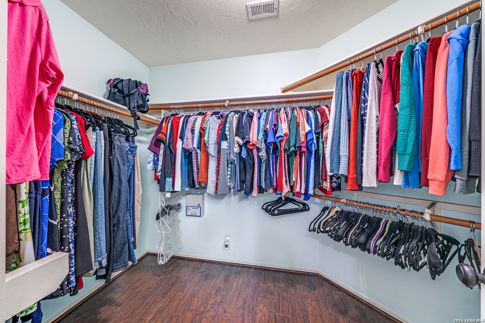 13127 Almond Bend Universal City TX 78148