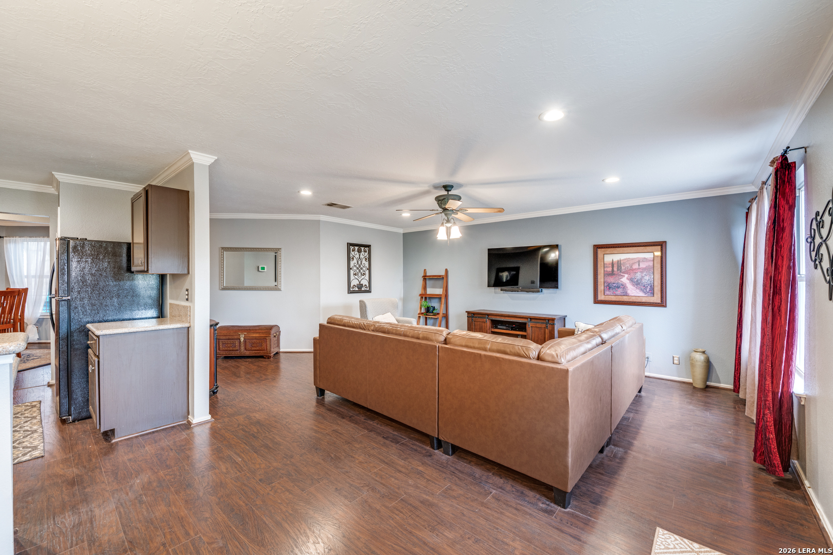 13127 Almond Bend Universal City TX 78148