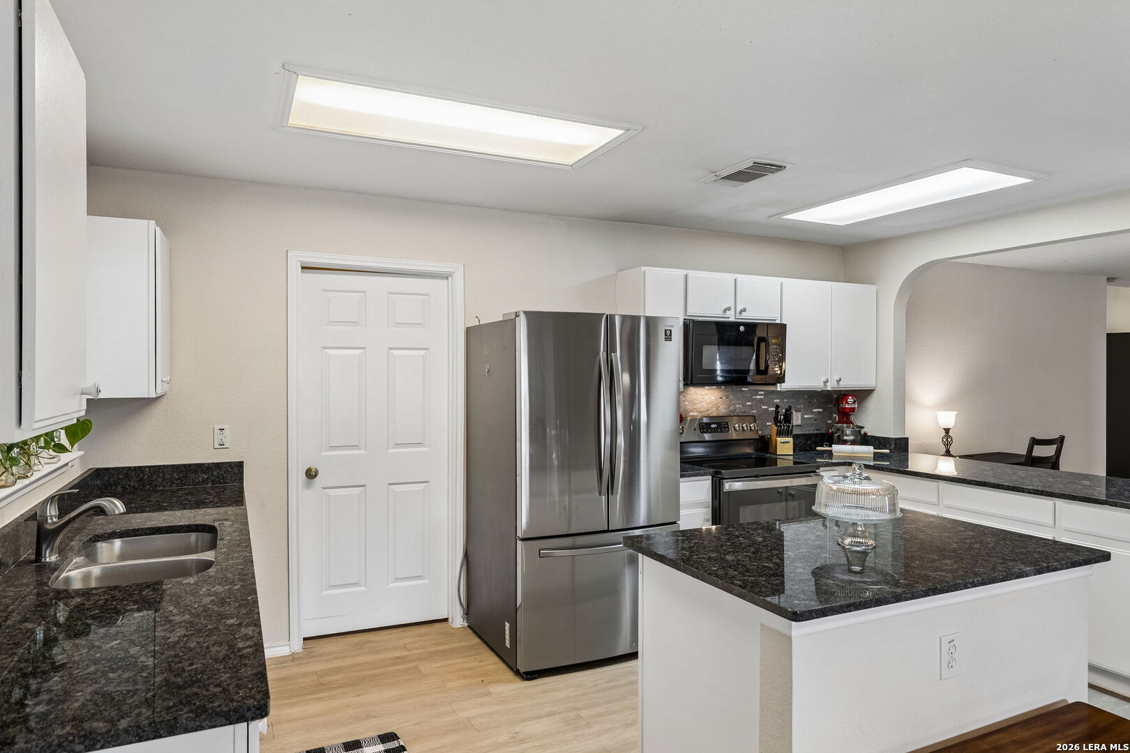 6815 Knights Haven Live Oak TX 78233