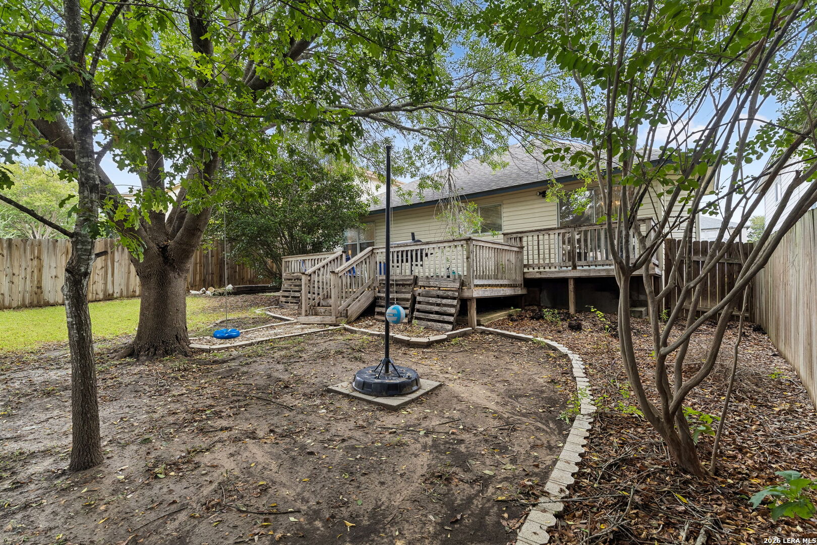 6815 Knights Haven Live Oak TX 78233