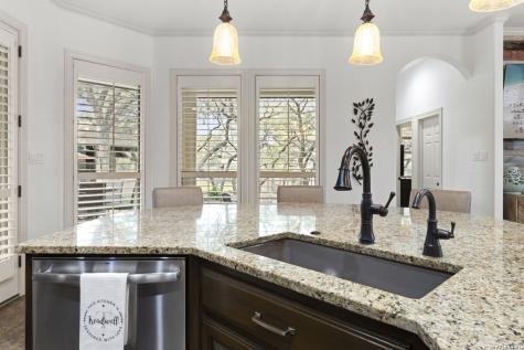 921 Great Tree Drive San Antonio TX 78260