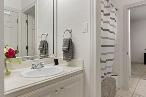 921 Great Tree Drive San Antonio TX 78260