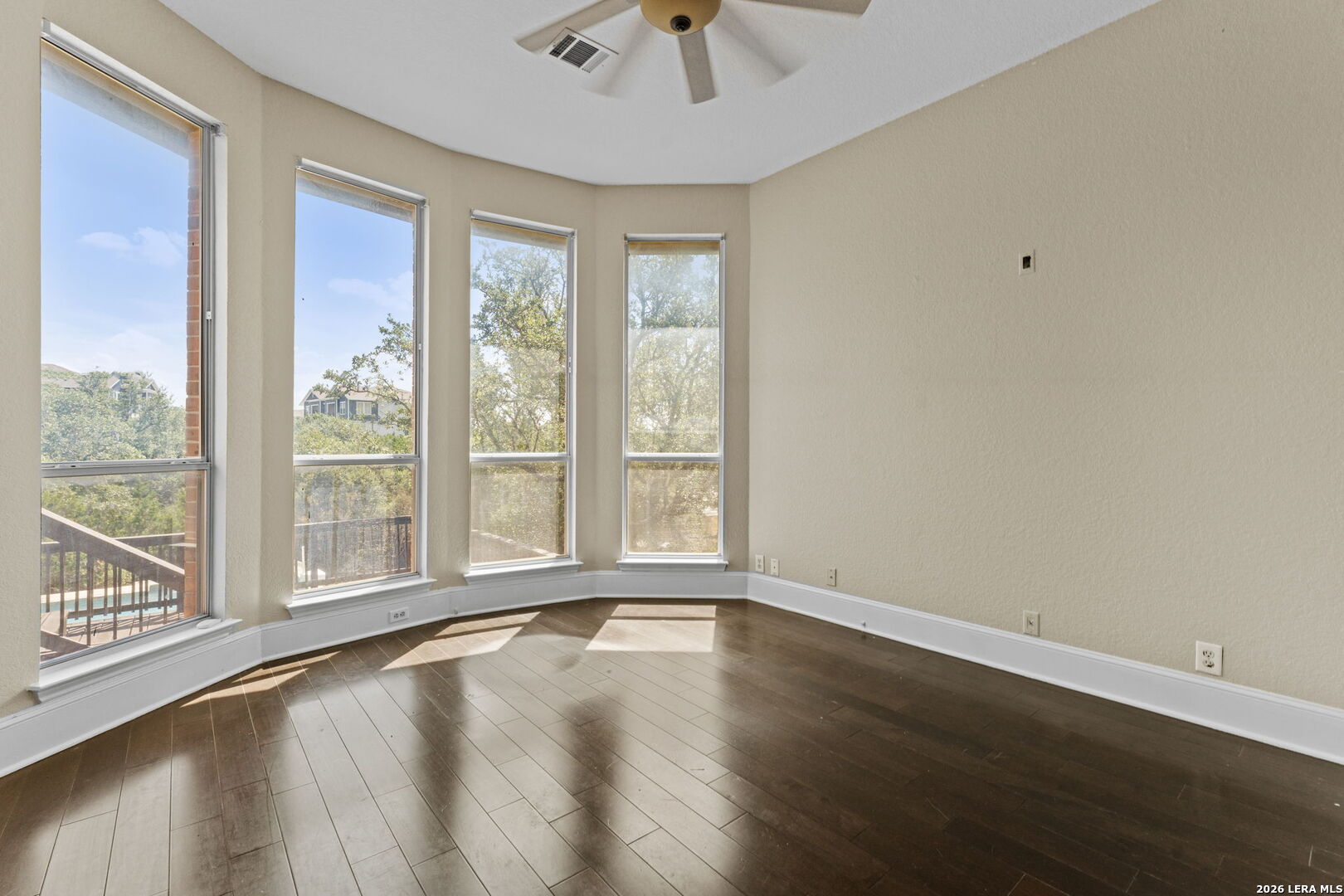 1814 Palmer View San Antonio TX 78260