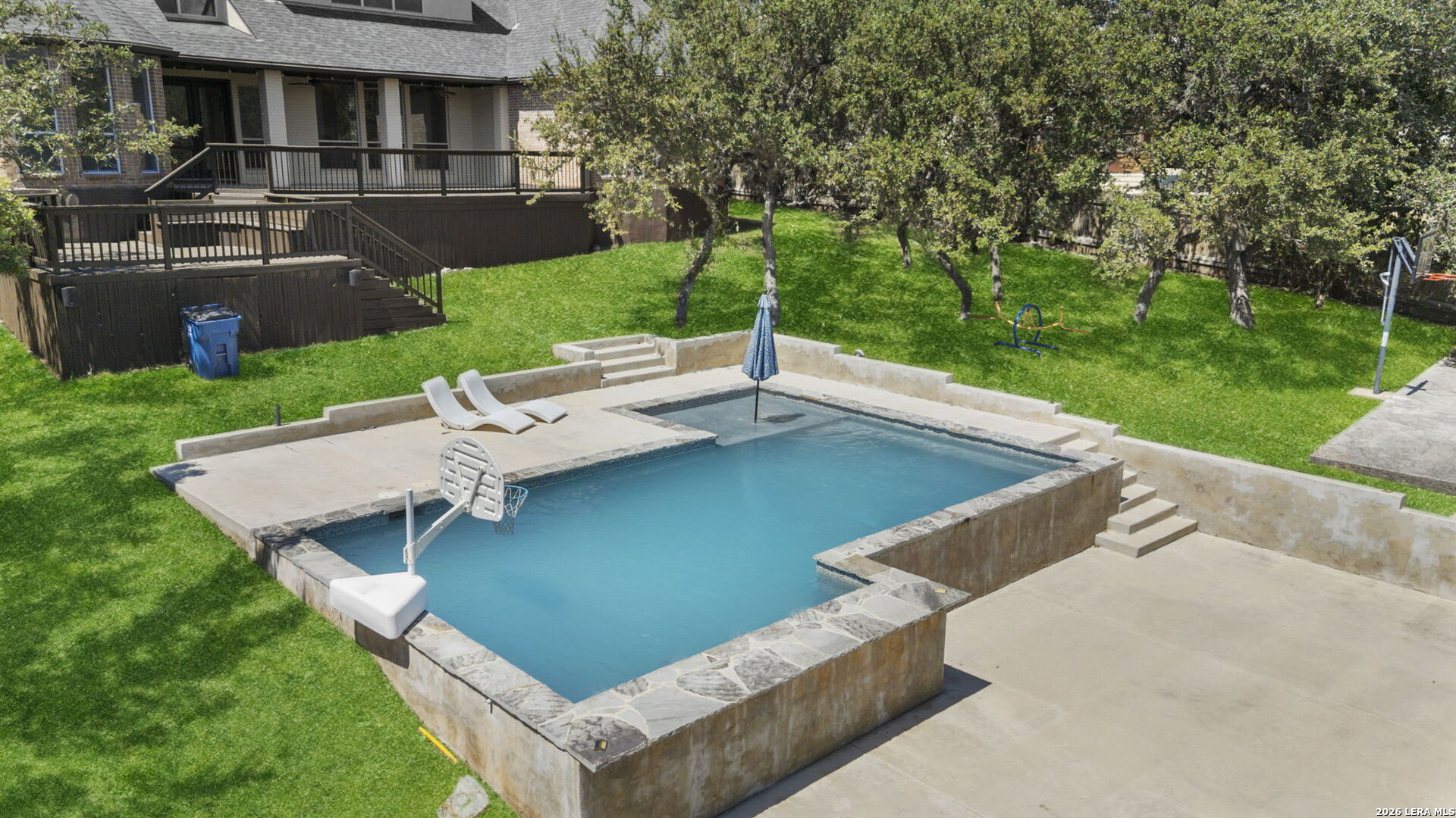 1814 Palmer View San Antonio TX 78260
