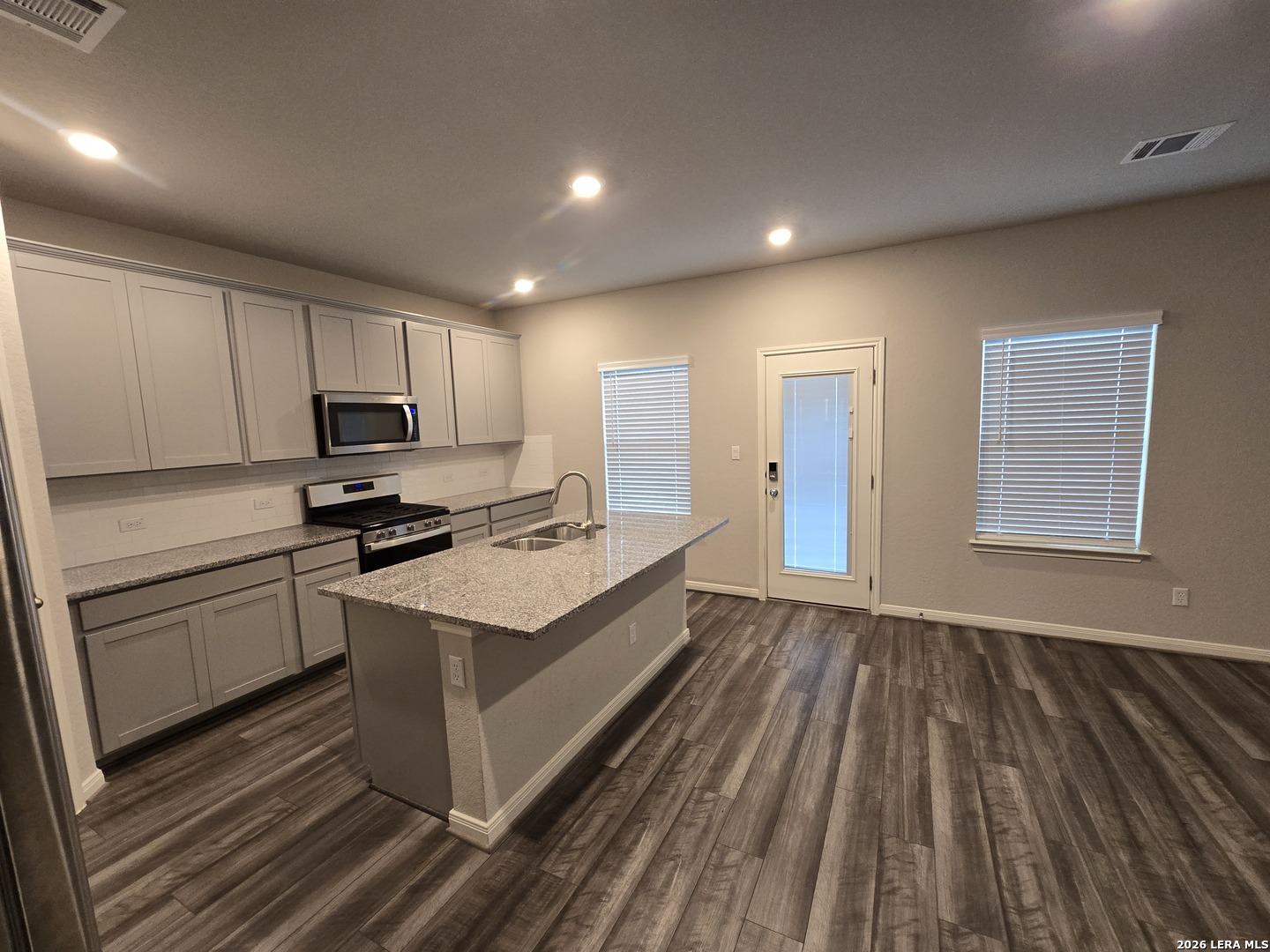 1545 Arcadian Lily San Antonio TX 78245