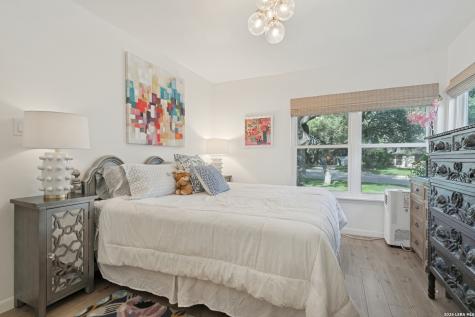 8811 Pineridge Road San Antonio TX 78217