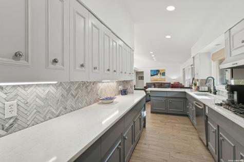 8811 Pineridge Road San Antonio TX 78217