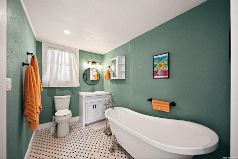 320 Second Street Comfort TX 78013