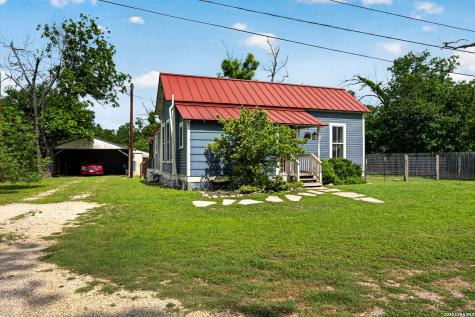 320 Second Street Comfort TX 78013