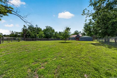 320 Second Street Comfort TX 78013