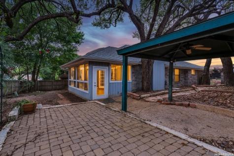 2914 Hunters Stream Street San Antonio TX 78230