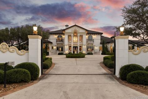 1418 Greystone San Antonio TX 78258