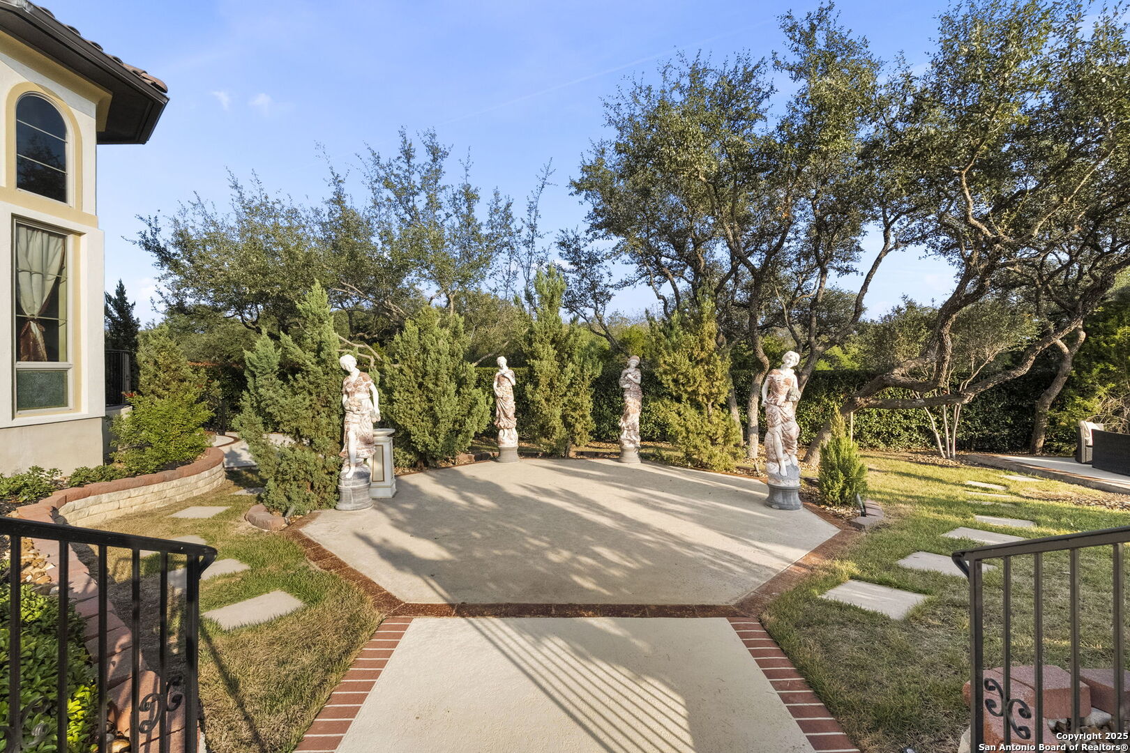 1418 Greystone San Antonio TX 78258