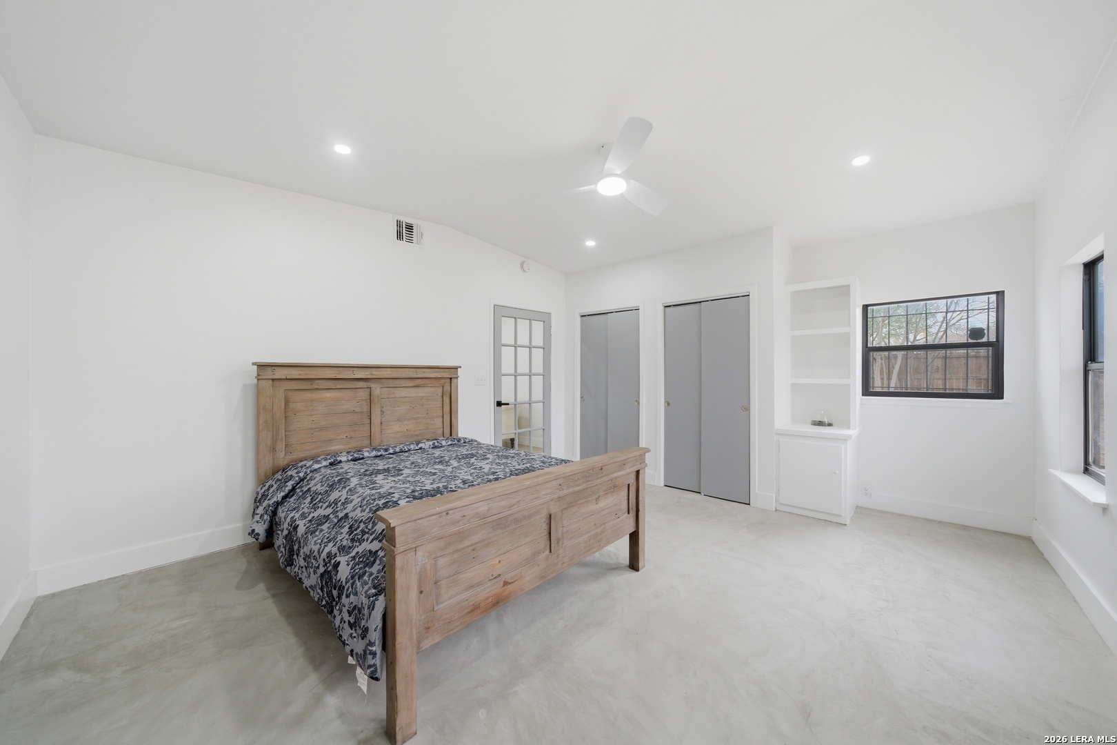 1042 Lemon Tree San Antonio TX 78245