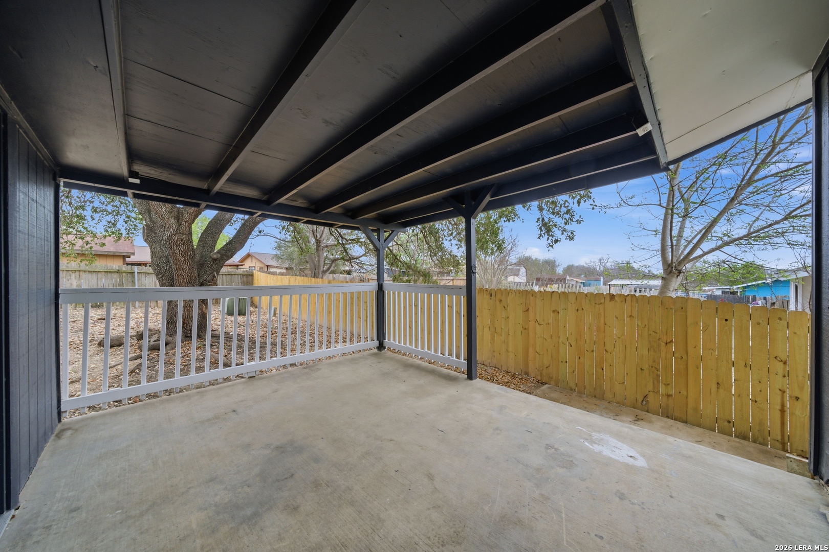 1042 Lemon Tree San Antonio TX 78245