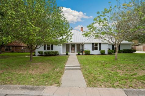 1827 Palace Drive New Braunfels TX 78130