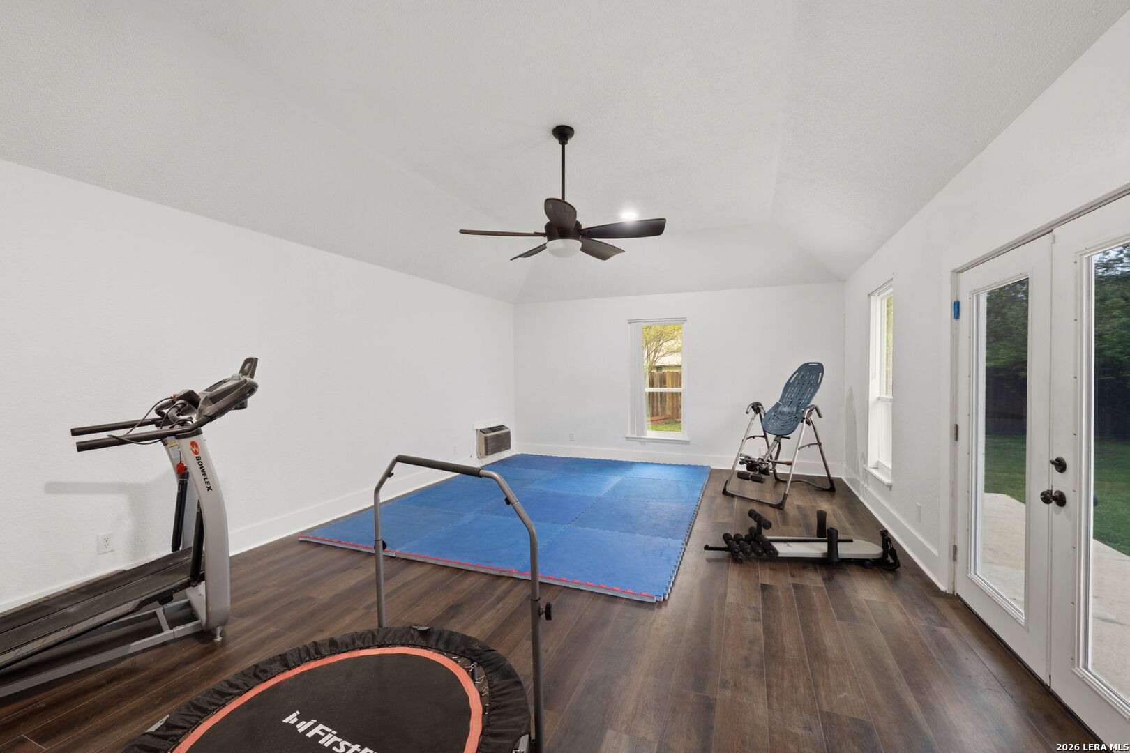 1827 Palace Drive New Braunfels TX 78130