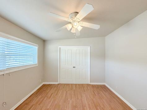 1210 Skyline Canyon Lake TX 78133