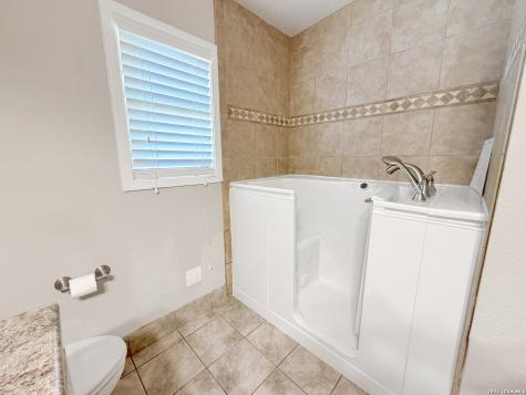 1210 Skyline Canyon Lake TX 78133
