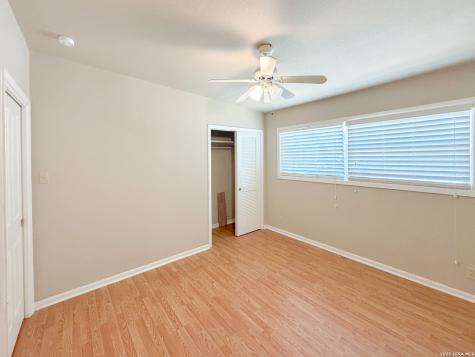 1210 Skyline Canyon Lake TX 78133
