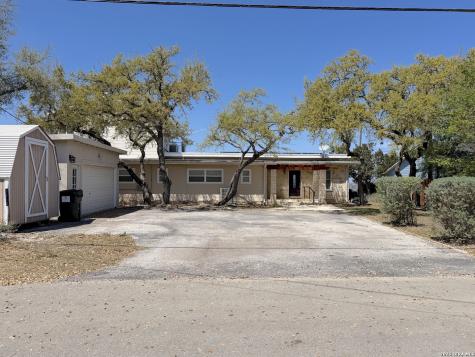 1210 Skyline Canyon Lake TX 78133