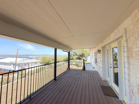 1210 Skyline Canyon Lake TX 78133