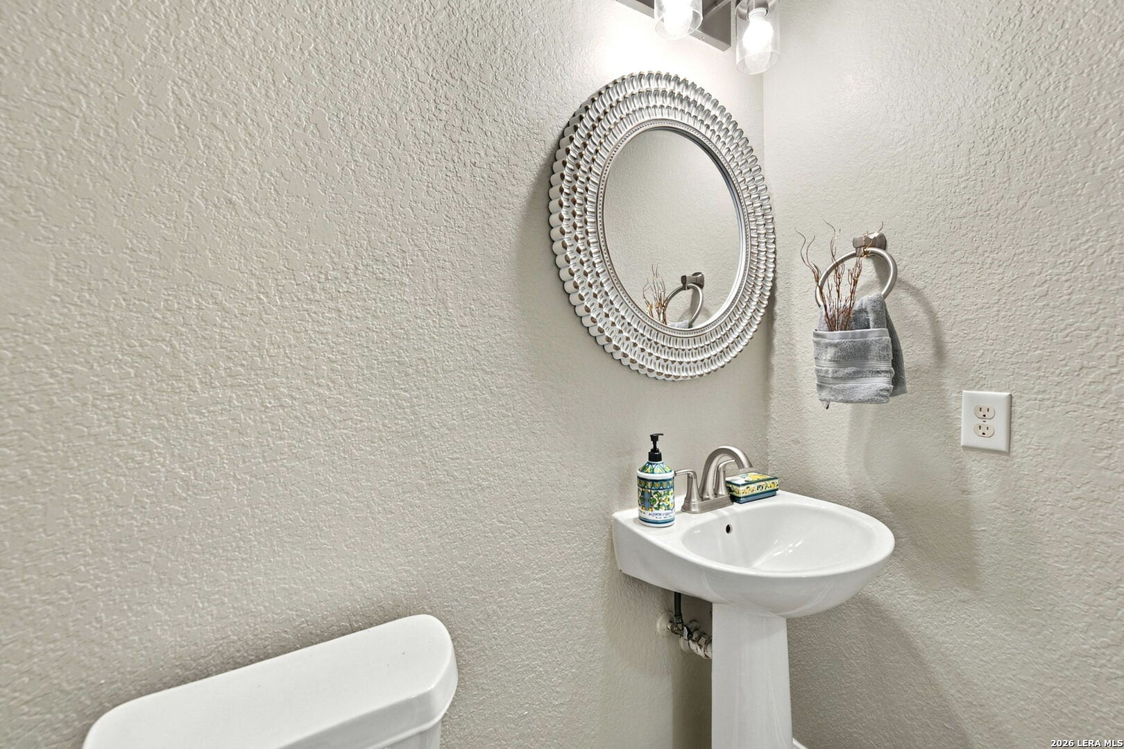 6502 Fontana Point San Antonio TX 78240