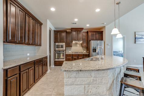 1438 Rock Dove San Antonio TX 78260