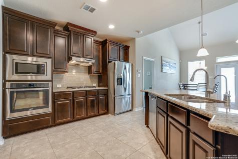 1438 Rock Dove San Antonio TX 78260