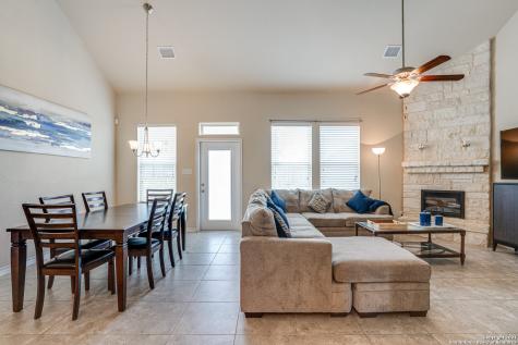 1438 Rock Dove San Antonio TX 78260