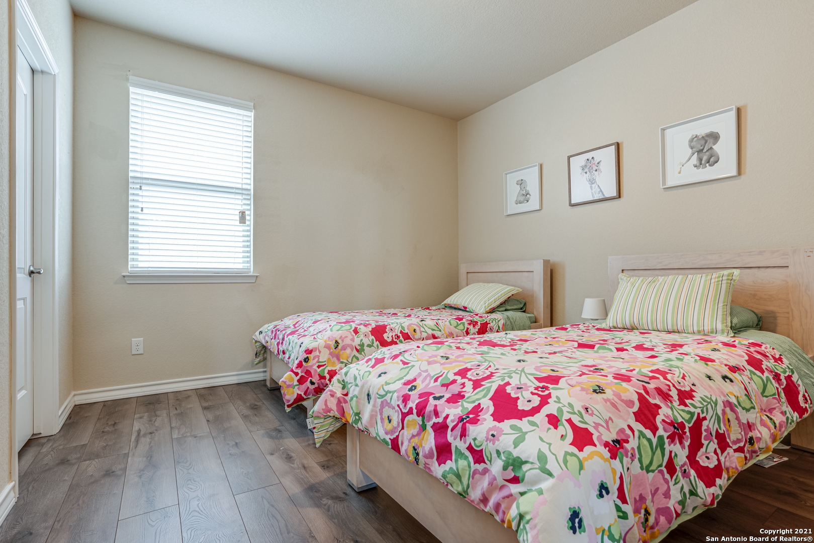 1438 Rock Dove San Antonio TX 78260