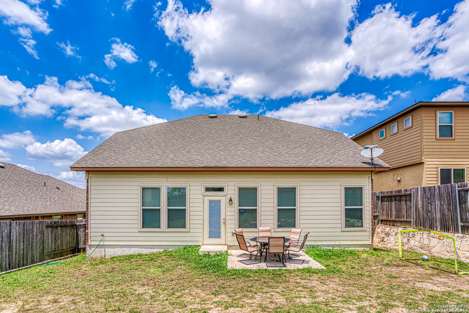 1438 Rock Dove San Antonio TX 78260