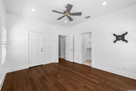530 Oak Park Drive Boerne TX 78006