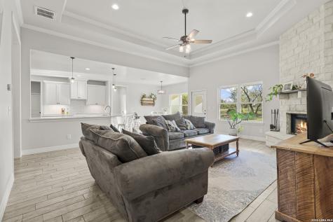 1401 Hartfield Road Seguin TX 78155