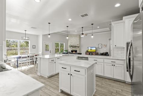 1401 Hartfield Road Seguin TX 78155
