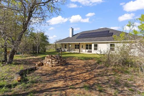 1401 Hartfield Road Seguin TX 78155