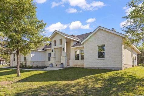 1401 Hartfield Road Seguin TX 78155