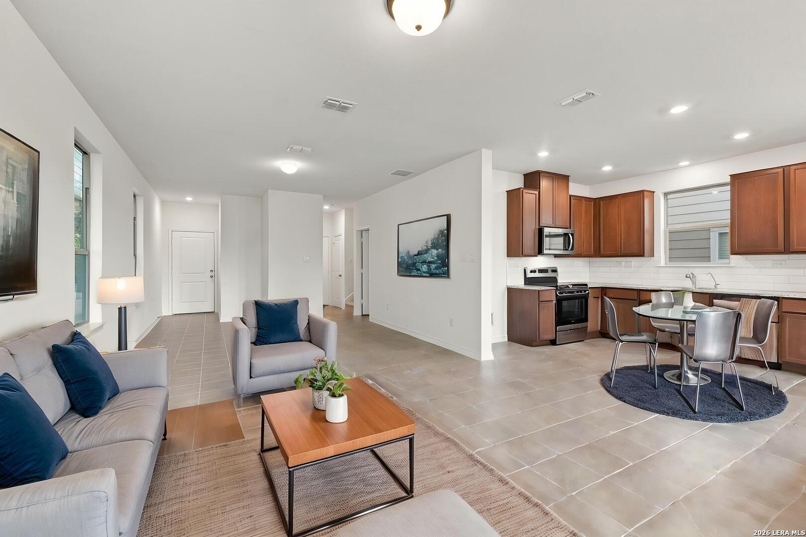 10643 W Military Dr, #37 San Antonio TX 78251