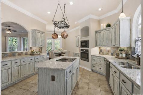 8218 Plum Valley Drive San Antonio TX 78255