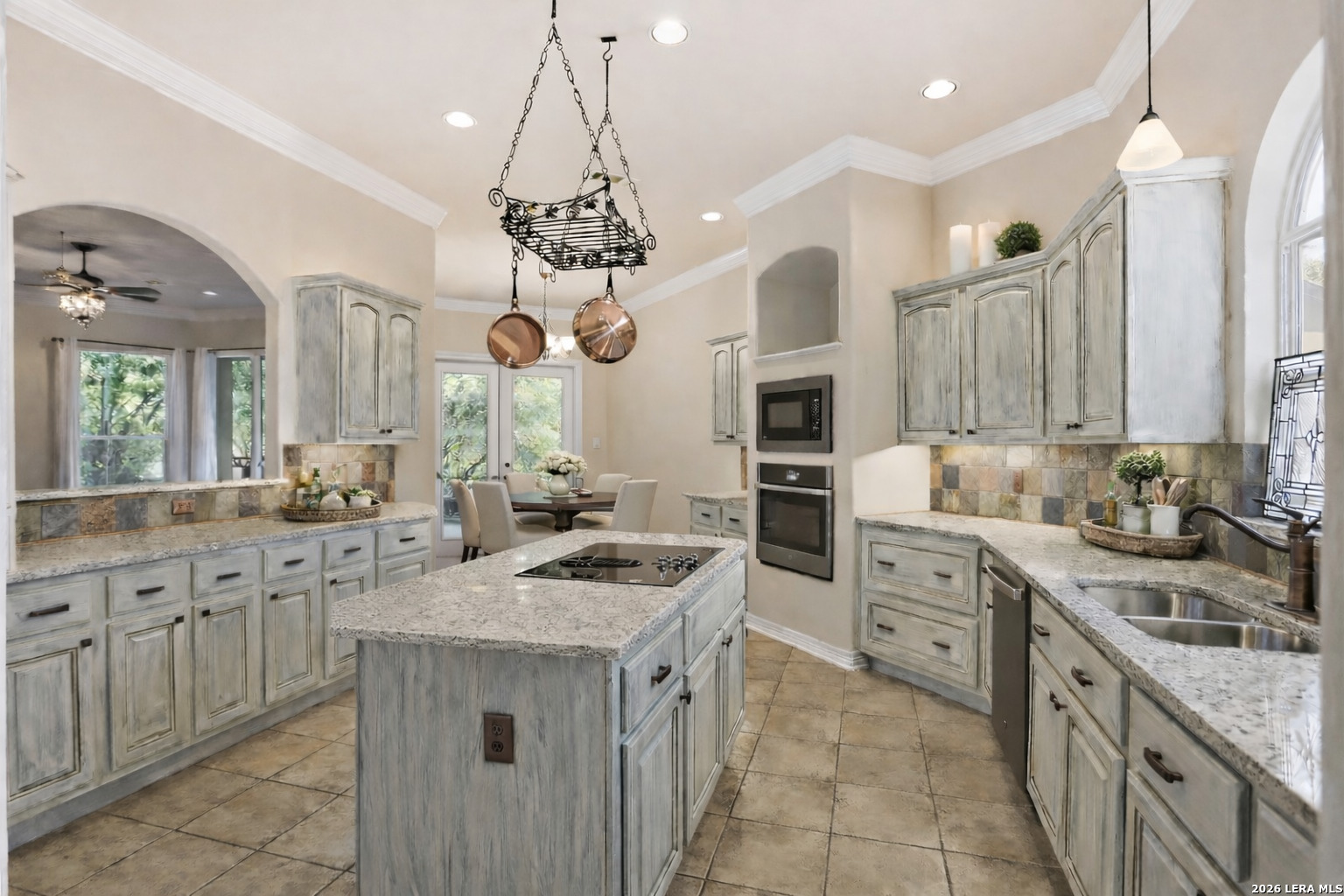 8218 Plum Valley Drive San Antonio TX 78255