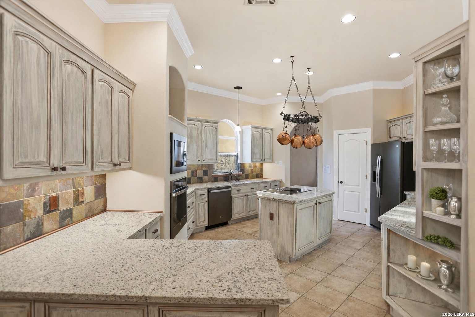 8218 Plum Valley Drive San Antonio TX 78255