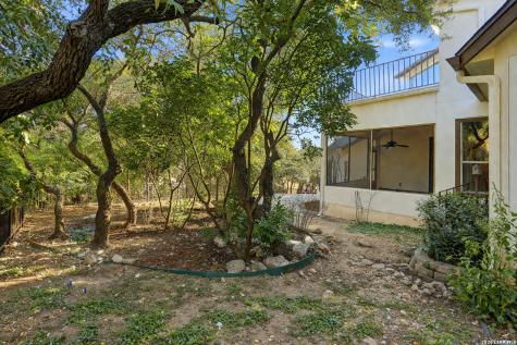 8218 Plum Valley Drive San Antonio TX 78255