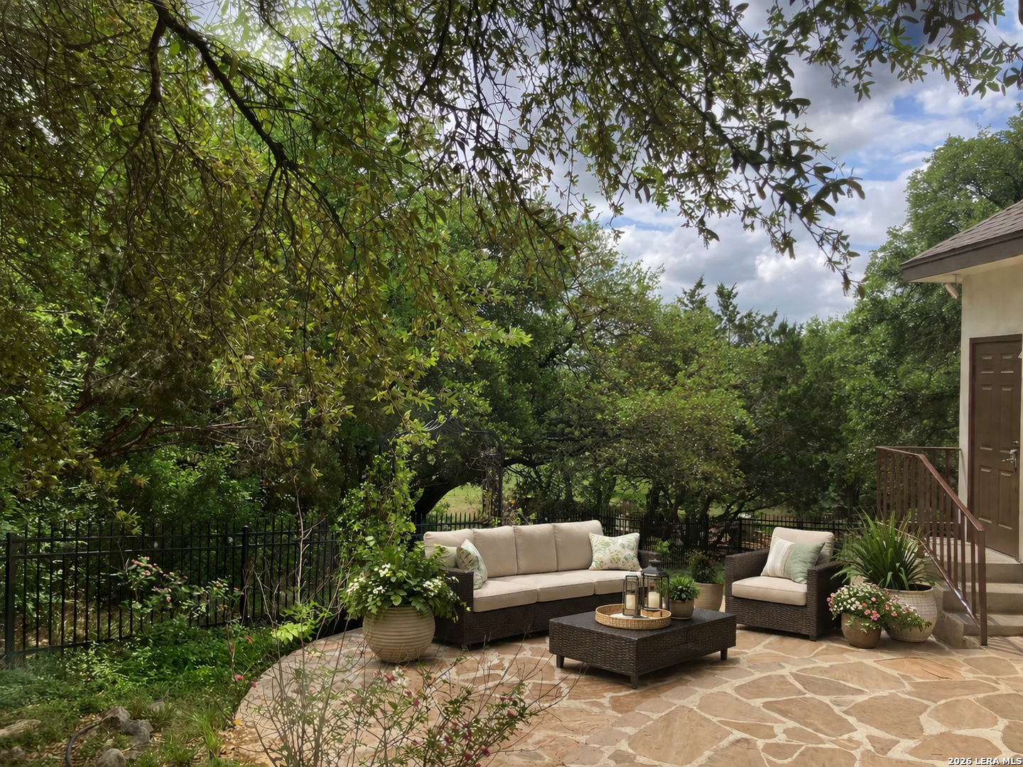 8218 Plum Valley Drive San Antonio TX 78255