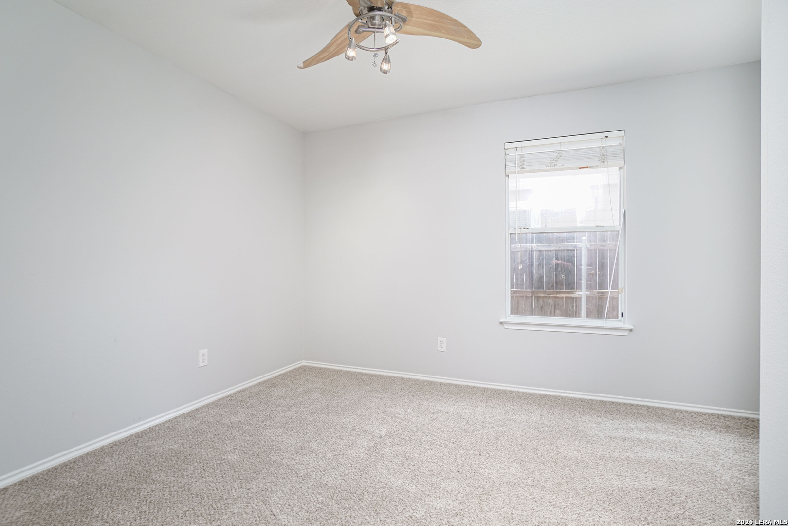 9045 Clearwood Path Universal City TX 78148