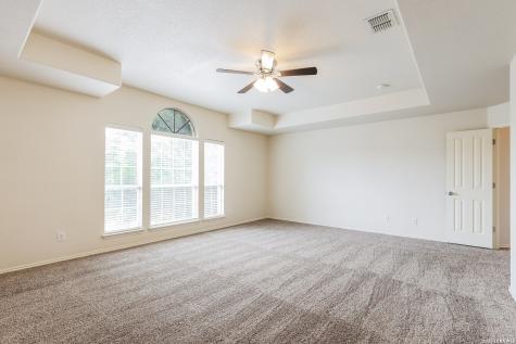 6802 Foster Fields Converse TX 78109