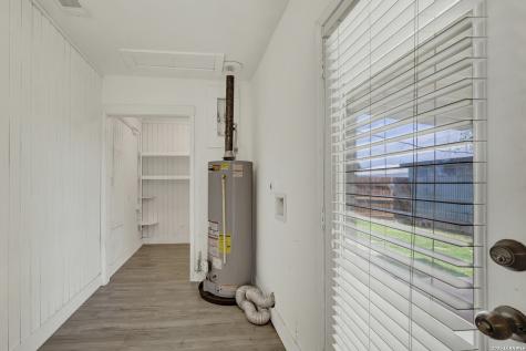 1006 Pecan Floresville TX 78114